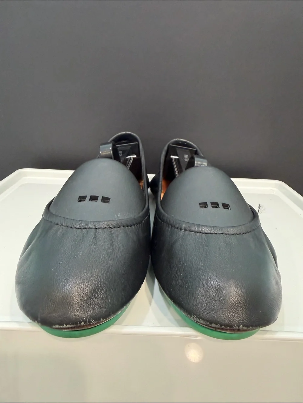 Tieks Matte Black Leather Ballet Flats — Size 7